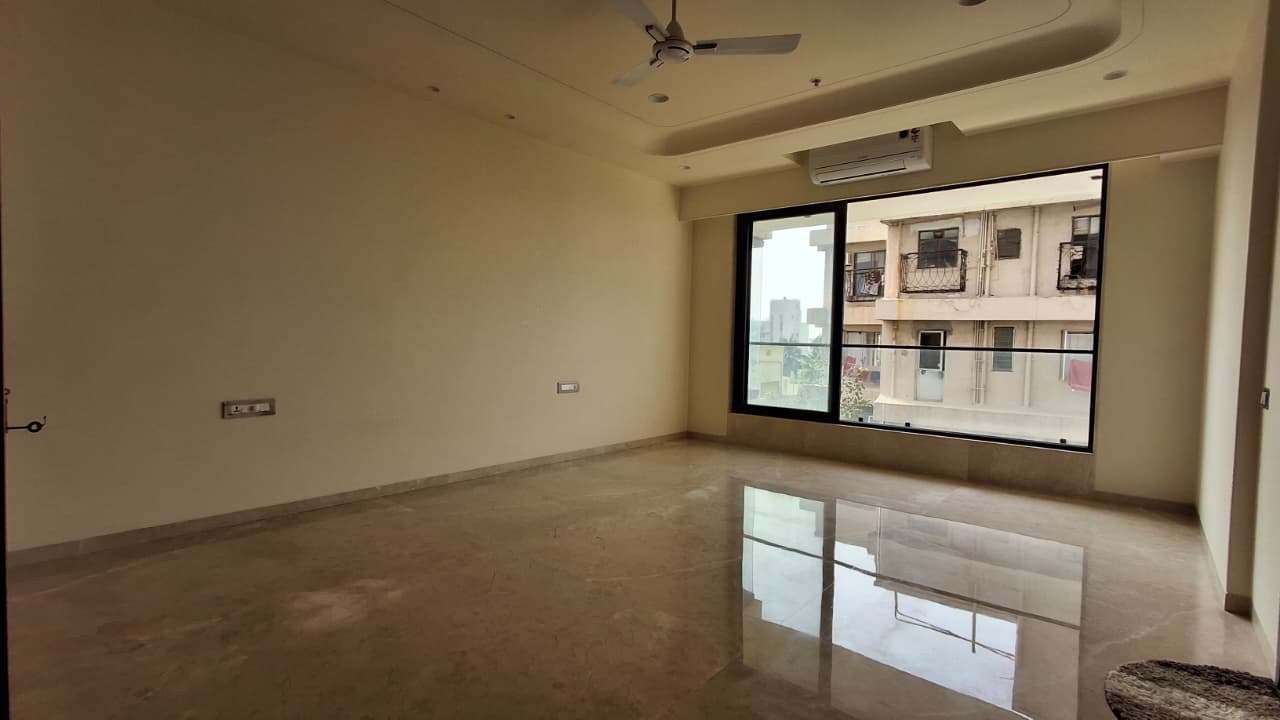 4BHK Flat for Rent Juhu