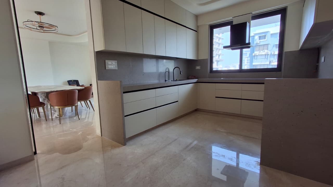 4BHK Flat for Rent Juhu