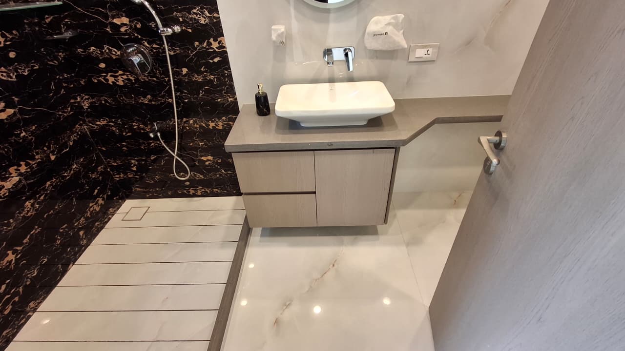 4BHK Flat for Rent Juhu