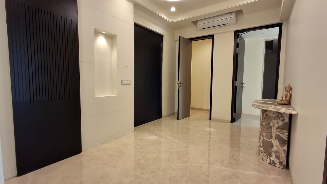4BHK Flat for Rent Juhu